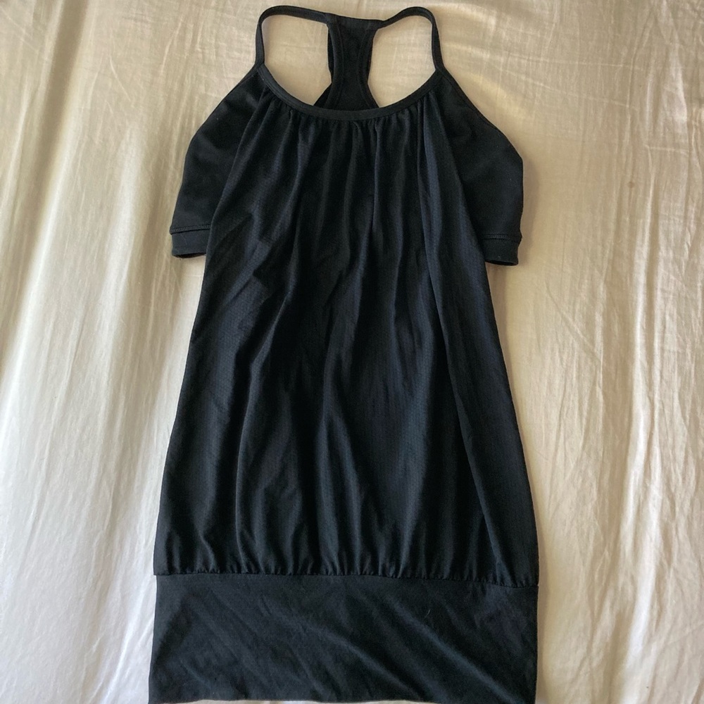 Lululemon No Limits Tank